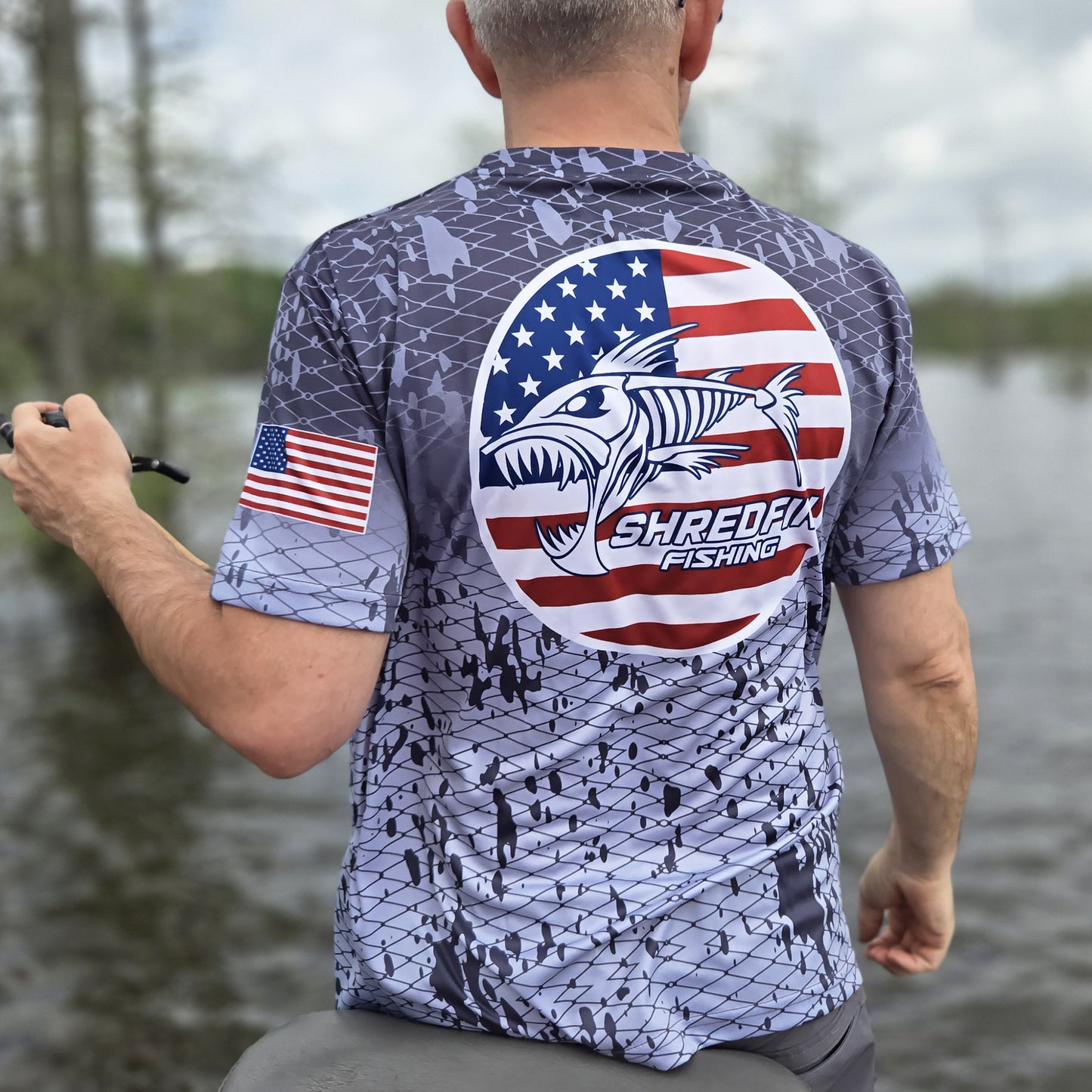 ShredFin Splash Camo Freedom Short Sleeve Performance Shirt | Tungsten Gray Fade